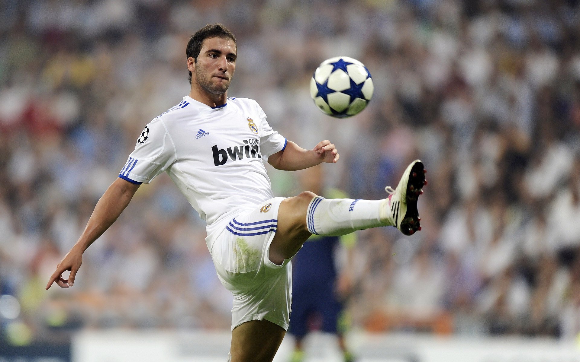 新赛季换帅潮涌现战术革新期待高，马上新赛季了