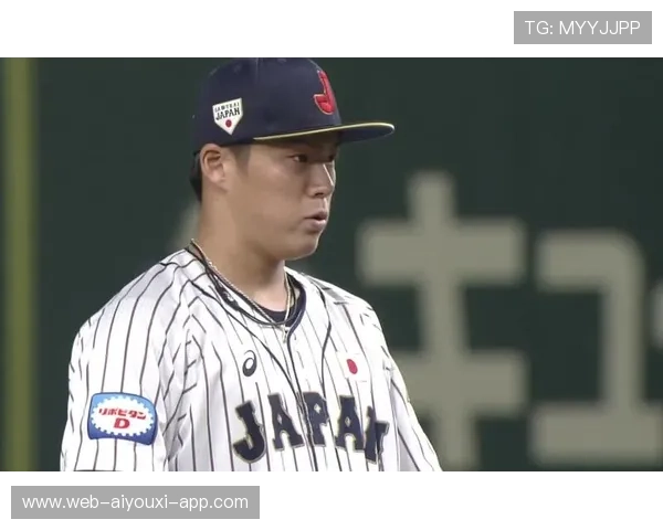 彩虹雷射兔幸运内裤重出江湖！山本由伸翻译笑：没洗引发年度爆笑潮流