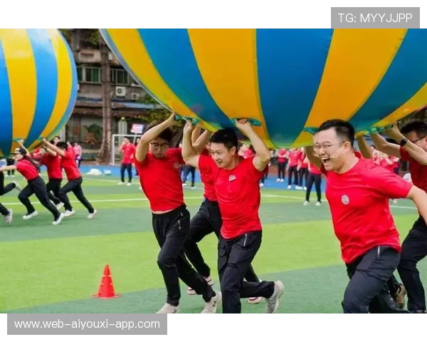 运动“燃炸场面”：场外也精彩，运动员“趣味互动”！