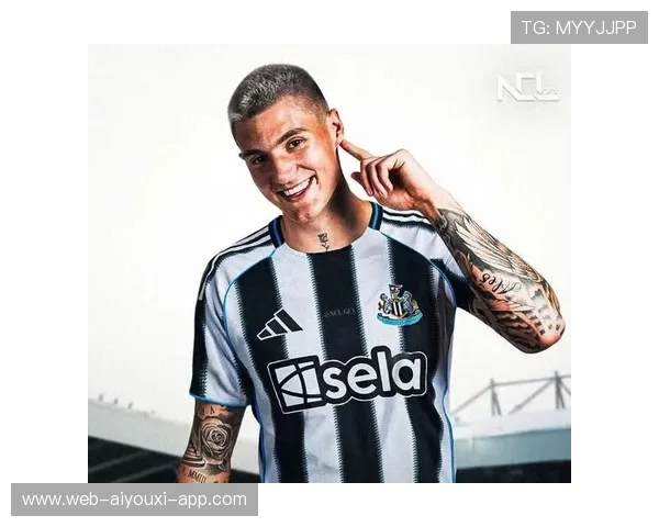 曼联锋线新星谢什科展现巨大潜力,备战热刺充满信心 曼联锋线新星谢什科展现巨大潜力,备战热刺充满信心