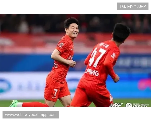 武磊单刀赴会冷静推射破门领跑射手榜